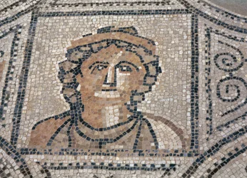 Donna romana, dal pavimento di una casa (mosaico)